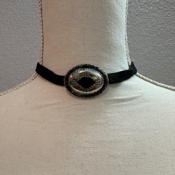 Jewelry - Black Choker Necklace with Silver Pendant